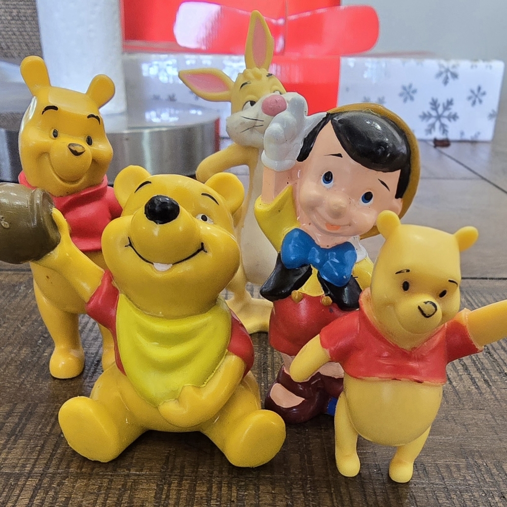 Vintage Pooh Bear Pinocchio & Rabbit PVC Figurines